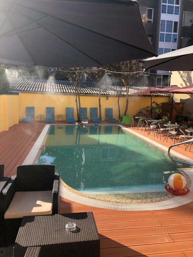 Mosoly Apartman Szeged Exterior photo